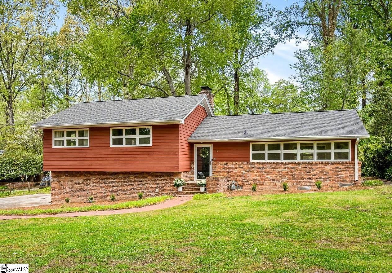 Main image of property at 9 Tranquil Avenue, Greenville, SC 29615