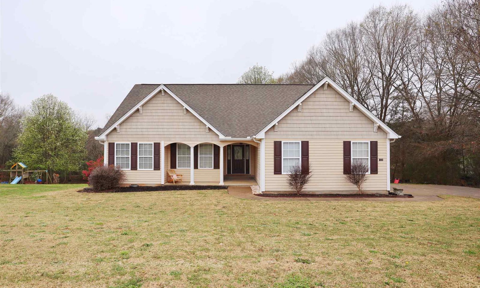 Property image 3 at 124 Abners Run Drive, Greer, SC 29651
