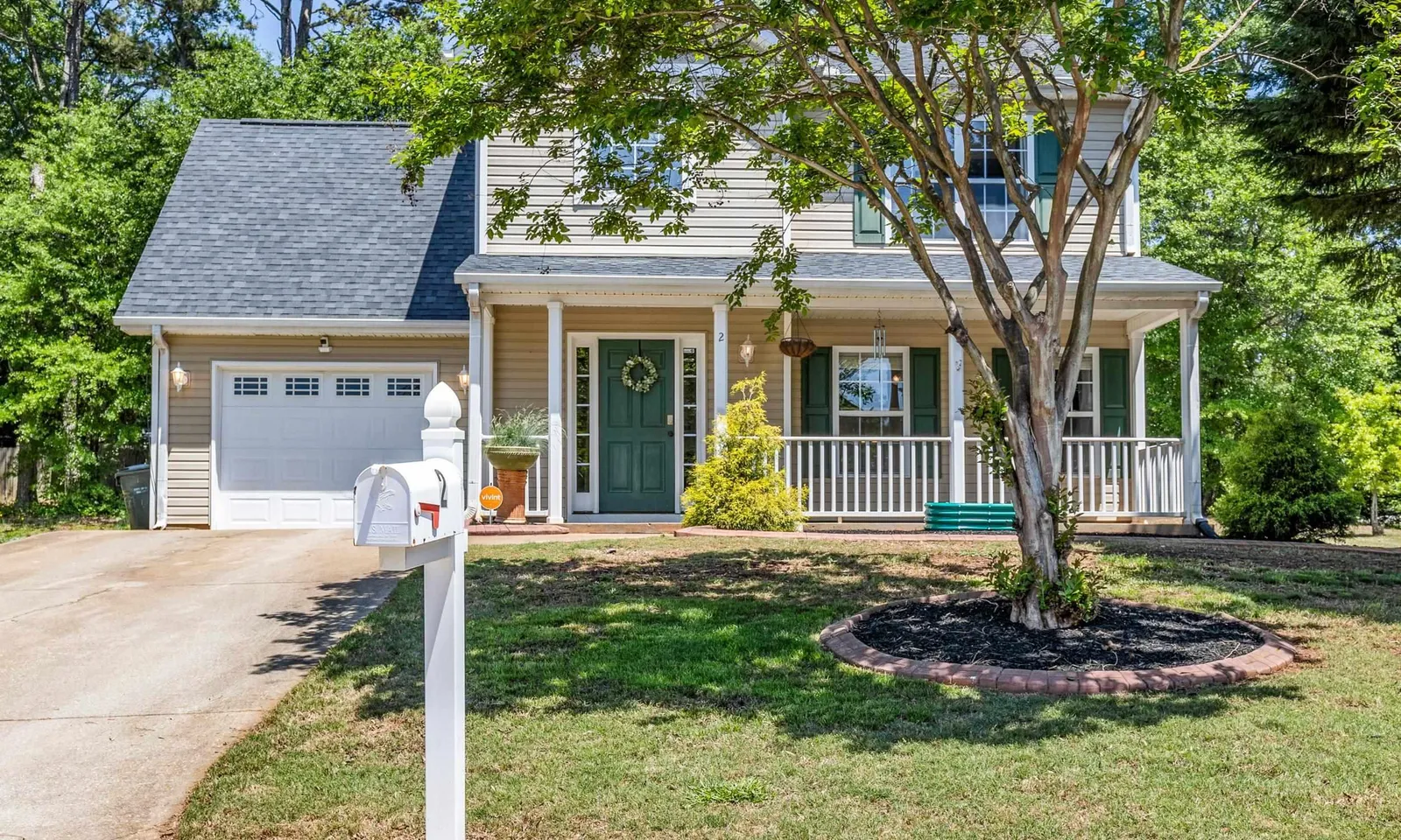 Country Club Crossing, Greer Community