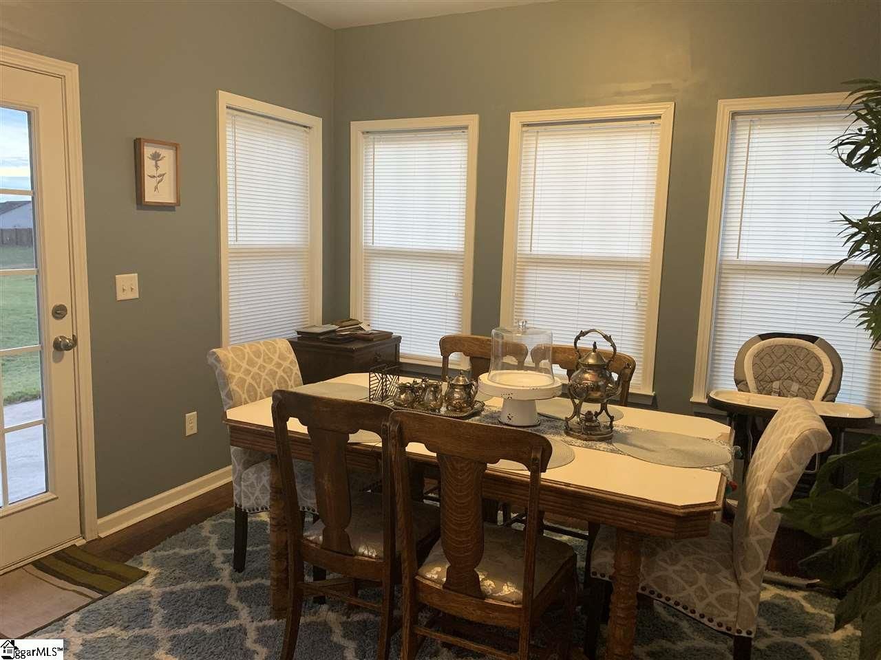 Property image 3 at 328 S Ivestor Court, Inman, SC 29349