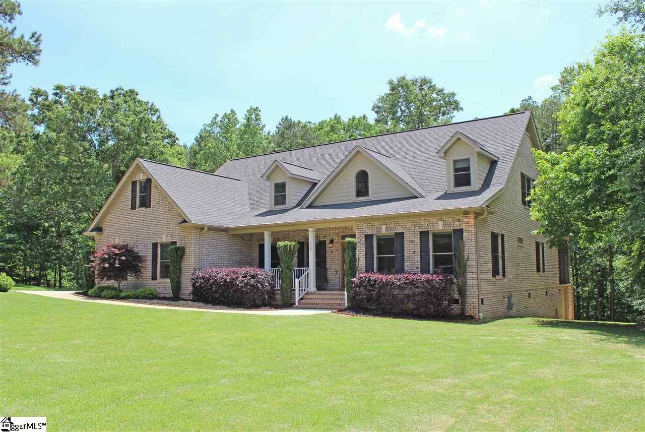Main image of property at 130 Summerfield Lane, Anderson, SC 29621