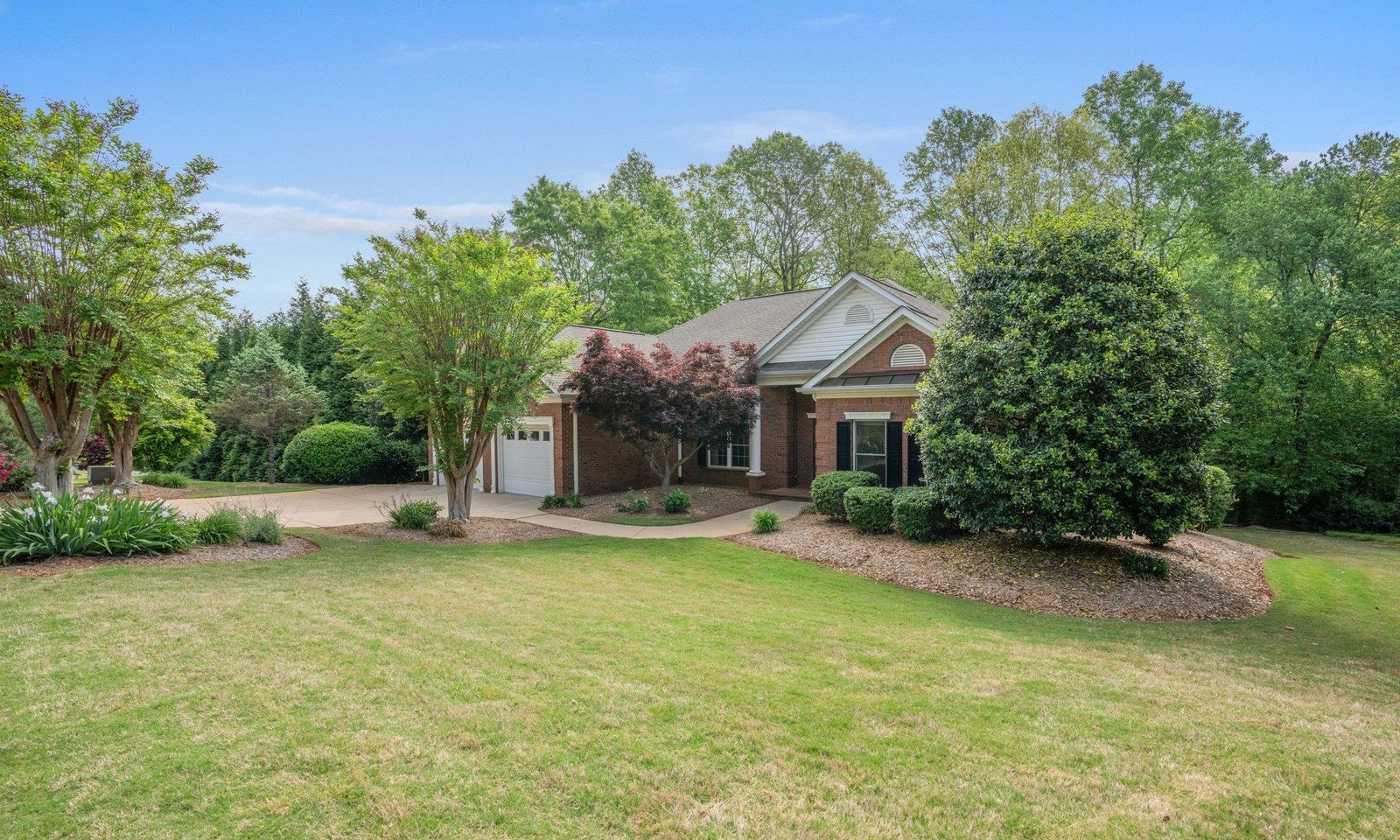 Property image 3 at 489 S Oakley Lane, Spartanburg, SC 29301