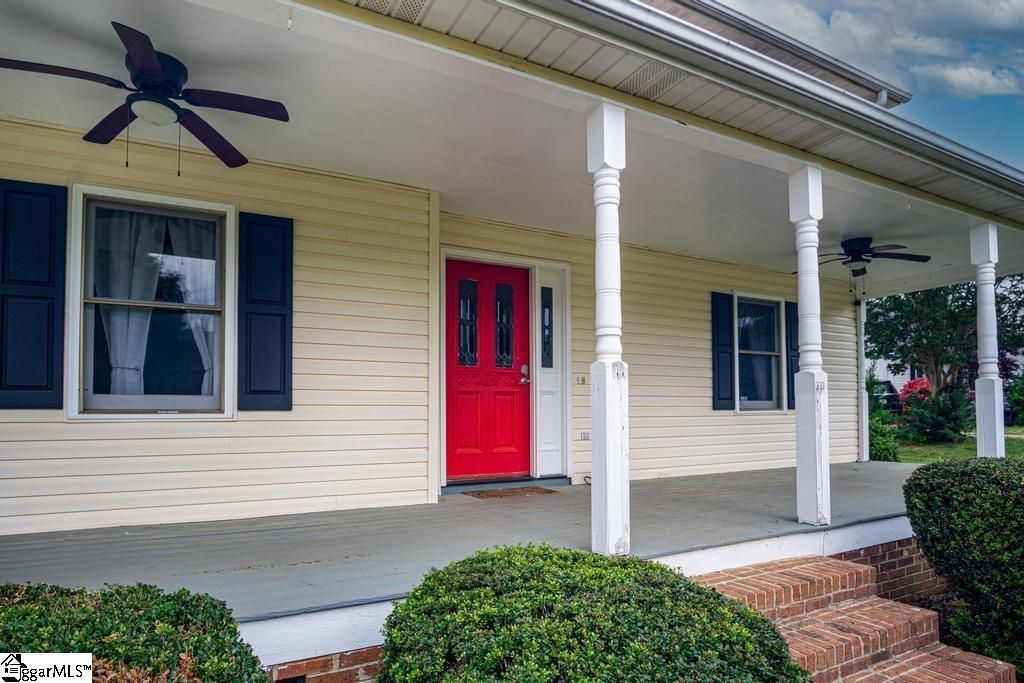 Property image 2 at 120 Plantation Drive, Easley, SC 29642