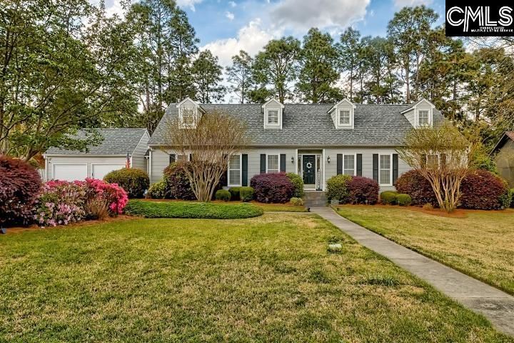 Woodlands, Columbia Community