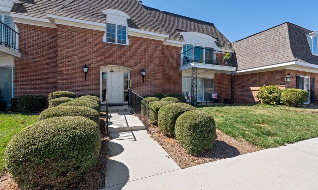 803 Edwards Road
