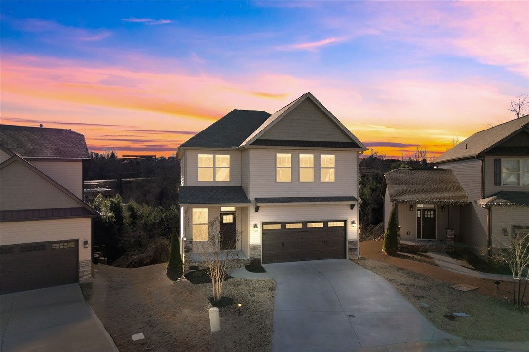 Property image 3 at 216 Clear Court, Taylors, SC 29687