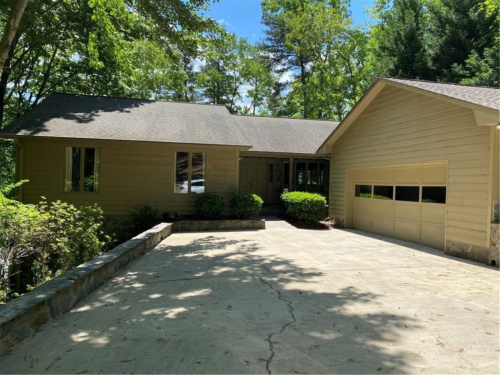 Property image 1 at 22 Eastern Pointe, Salem, SC 29676