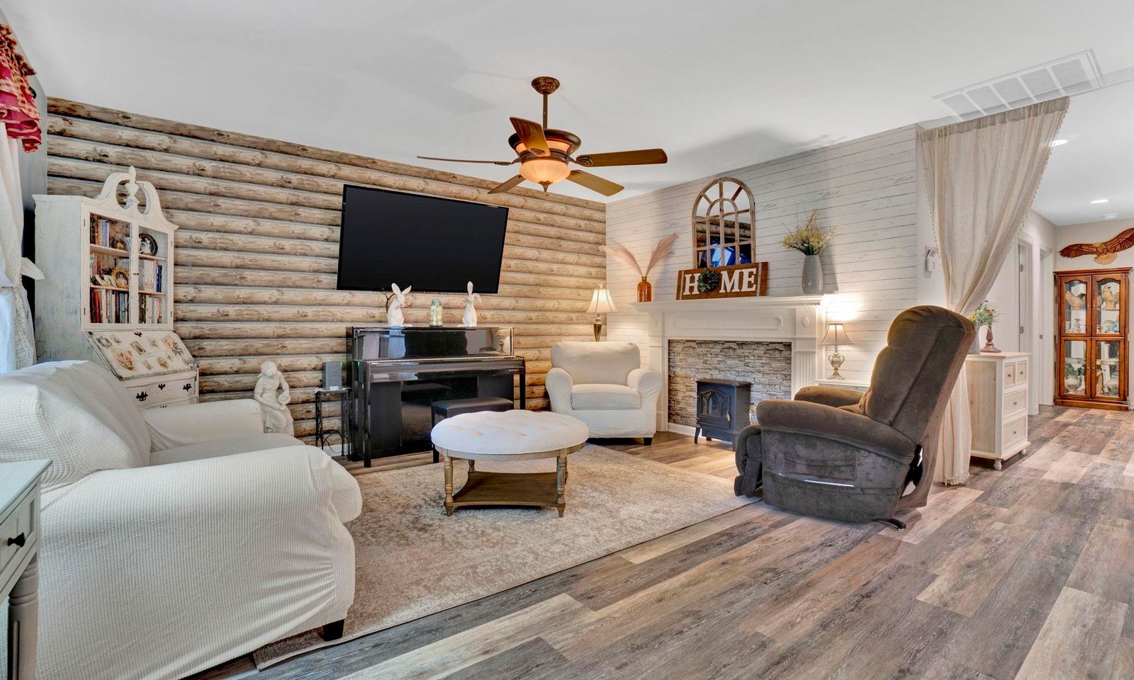 Property image 4 at 103 Newton Road, Seneca, SC 29678