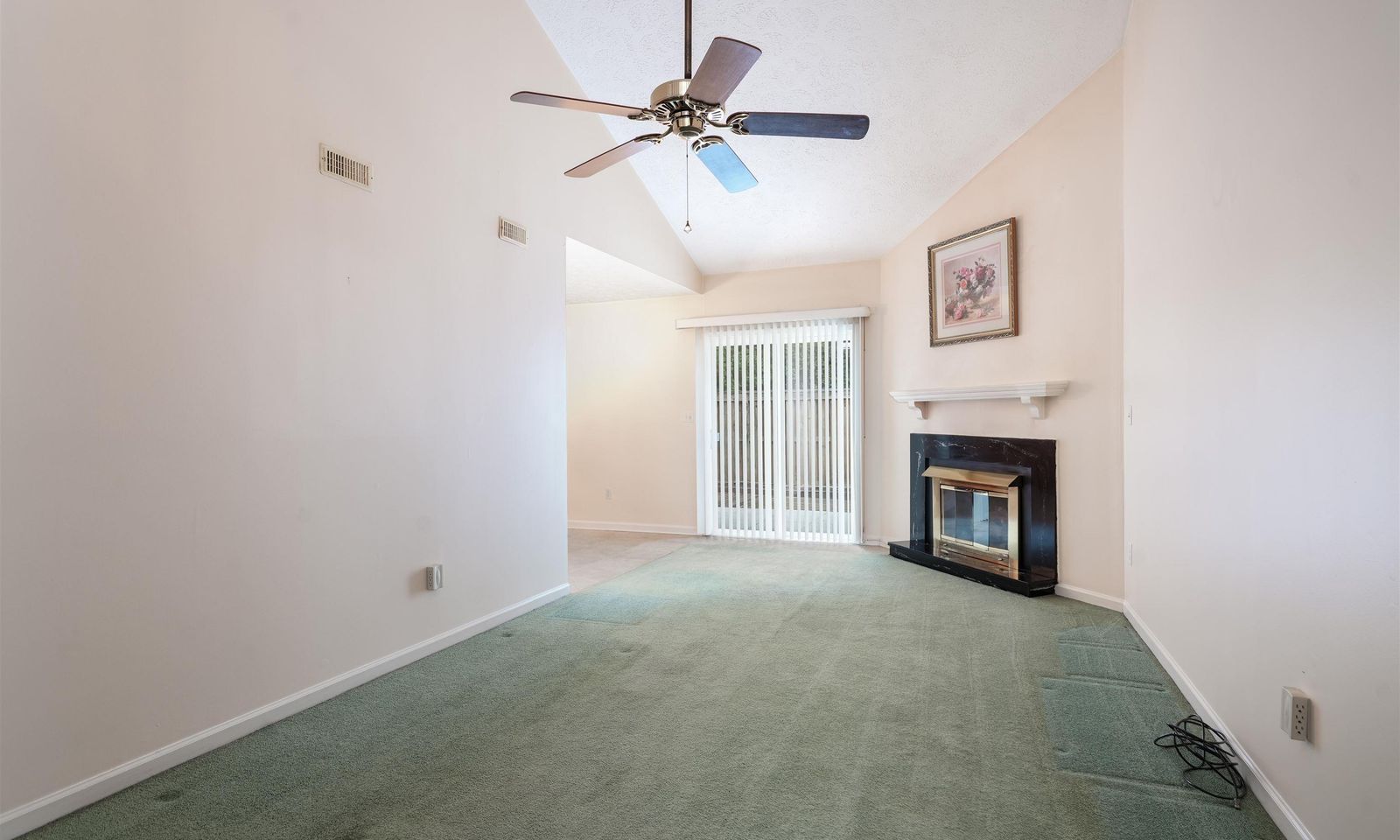 Property image 5 at 305 wenwood Circle, Greenville, SC 29607-4273