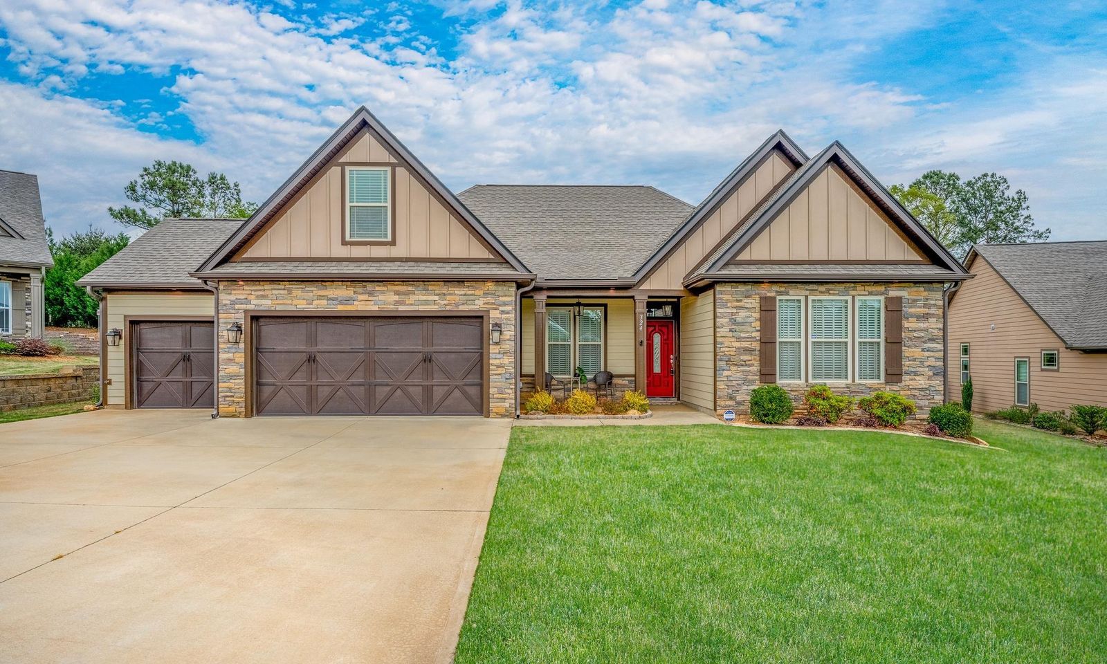 Property image 1 at 324 Holly Oaks Lane, Inman, SC 29349