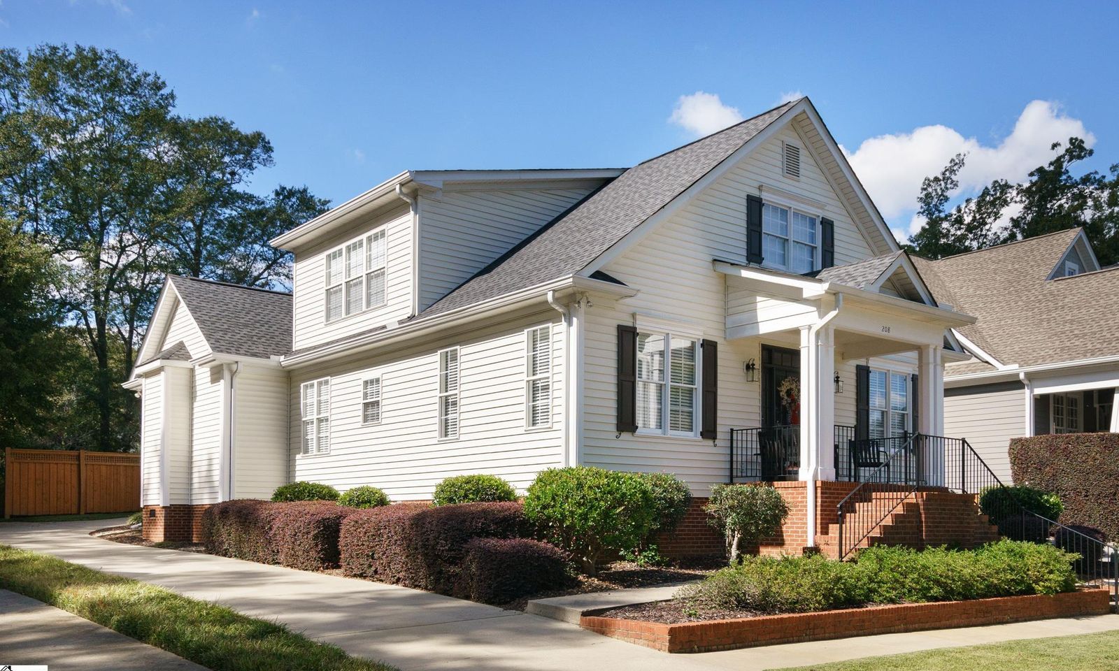 Property image 2 at 208 Chessington Lane, Simpsonville, SC 29681