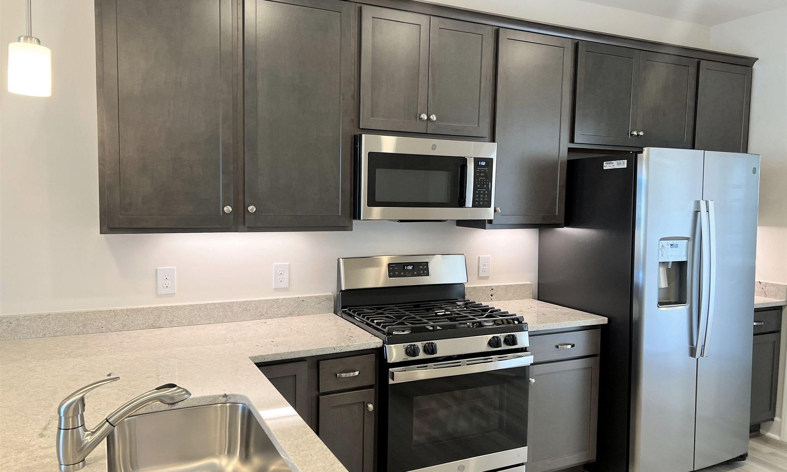 Property image 3 at 315 Hollenbeck Place, Greenville, SC 29607