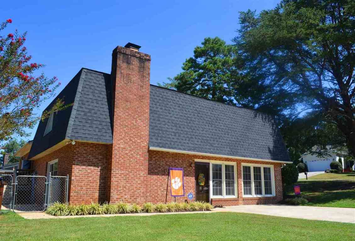 Property image 2 at 201 Stagecoach Drive, Anderson, SC 29625