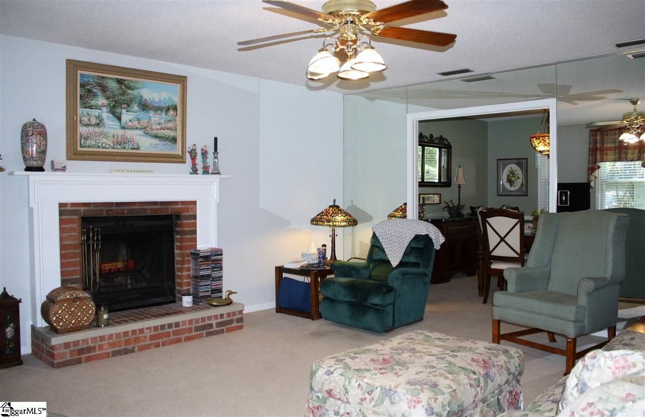 Property image 5 at 200 Woodview Drive, Taylors, SC 29687