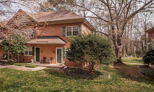 11 Faris Circle