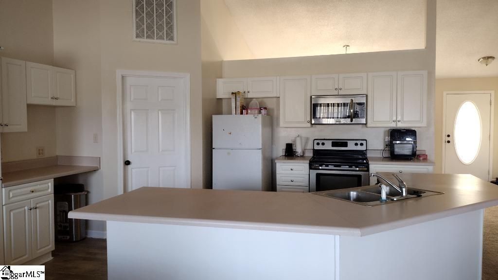 Property image 5 at 6 Appalachian Lane, Mauldin, SC 29662