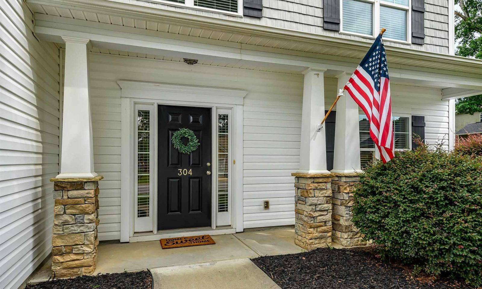 Property image 2 at 304 Damascus Drive, Simpsonville, SC 29681