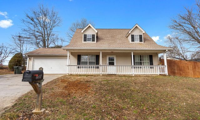 607 Forest Creek Circle
