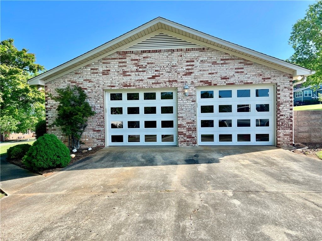 Property image 5 at 122 Mountainview Drive, Pickens, SC 29671
