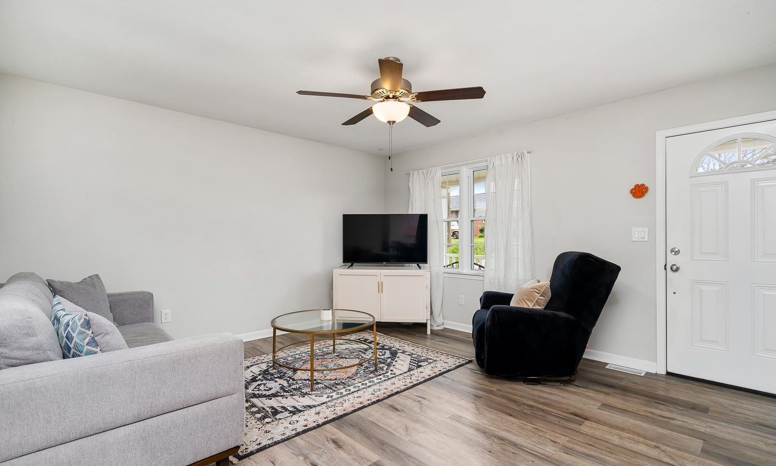 Property image 4 at 3 N Kings Drive, Fountain Inn, SC 29644