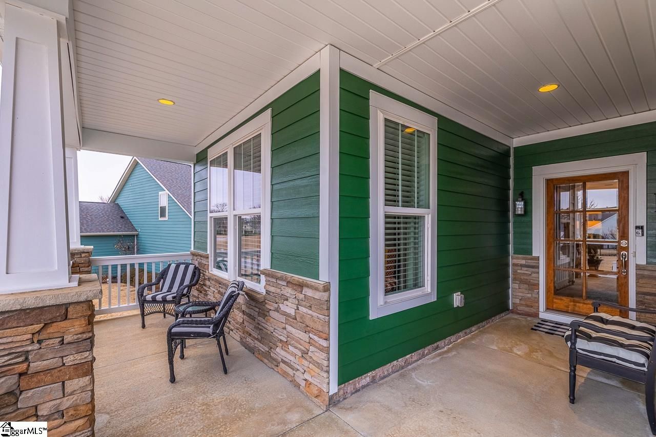 Property image 2 at 241 Fremont Drive, Simpsonville, SC 29680