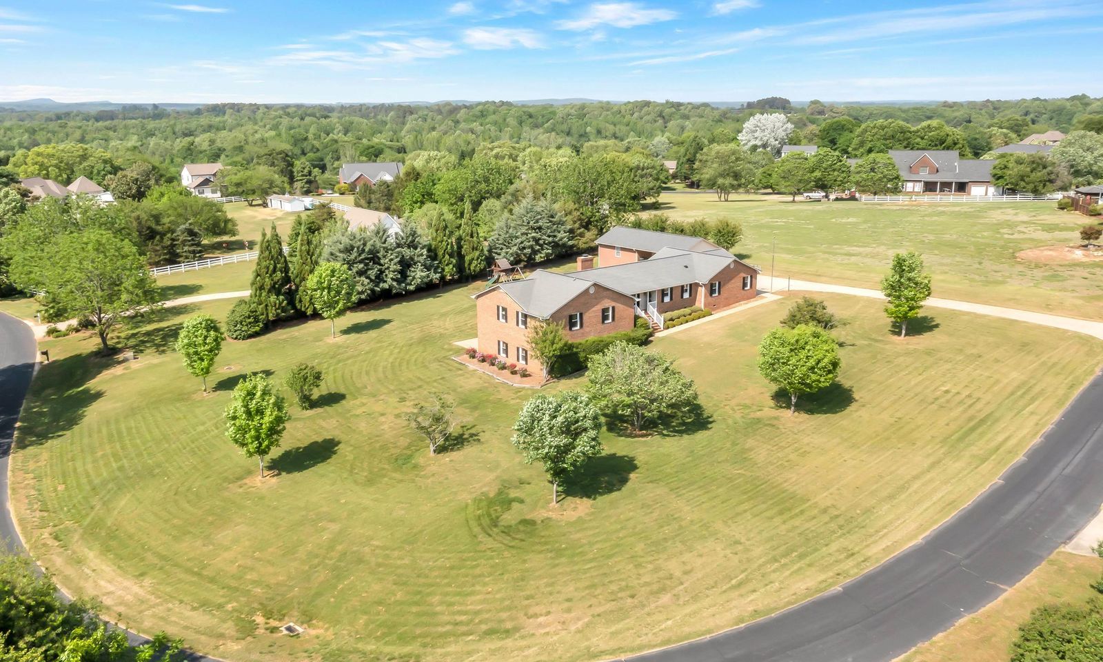 Property image 2 at 175 Carbandy Drive, Inman, SC 29349