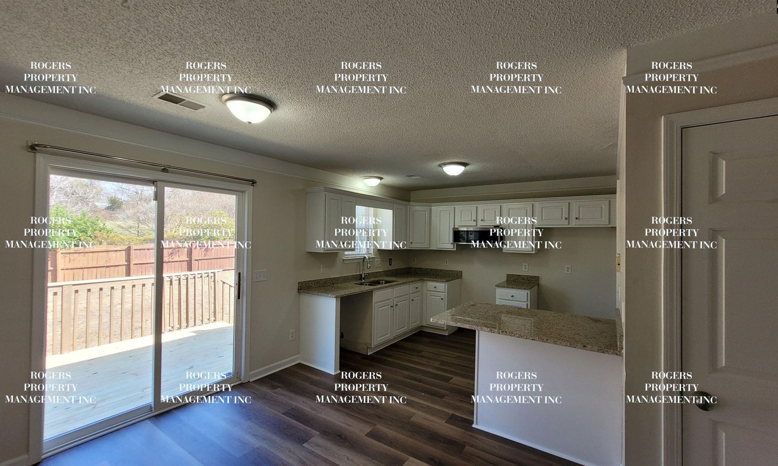 Property image 3 at 220 Hatton Court, Lexington, SC 29072