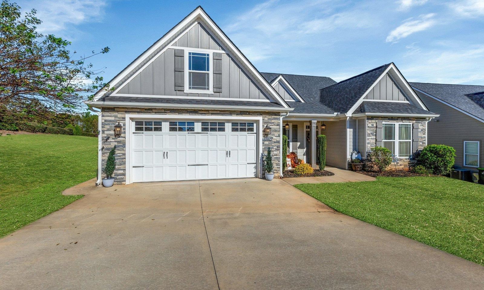 Property image 2 at 101 Southern Oaks Drive, Inman, SC 29349