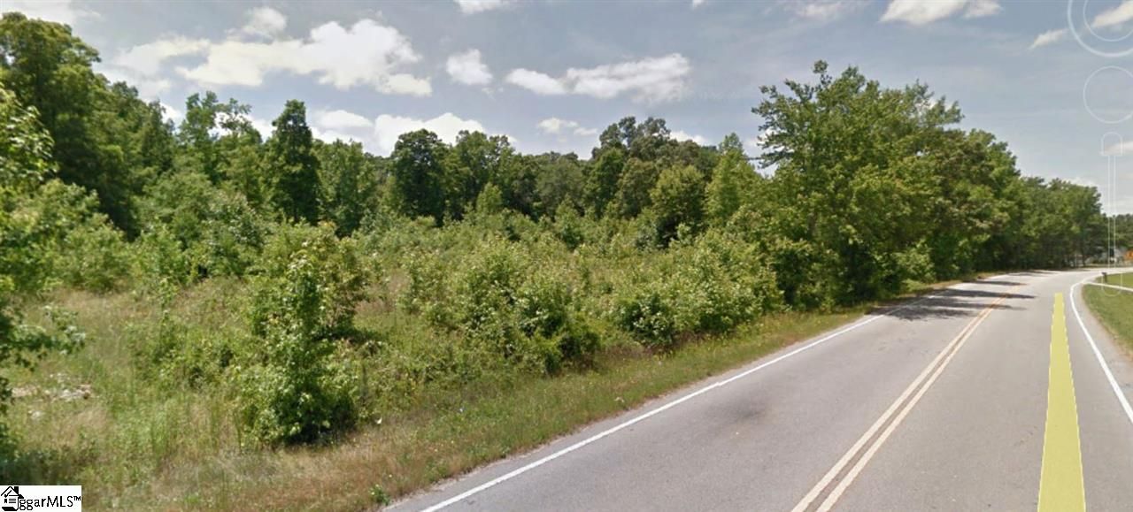 Property image 1 at 1410 Fairview Road, Simpsonville, SC 29680