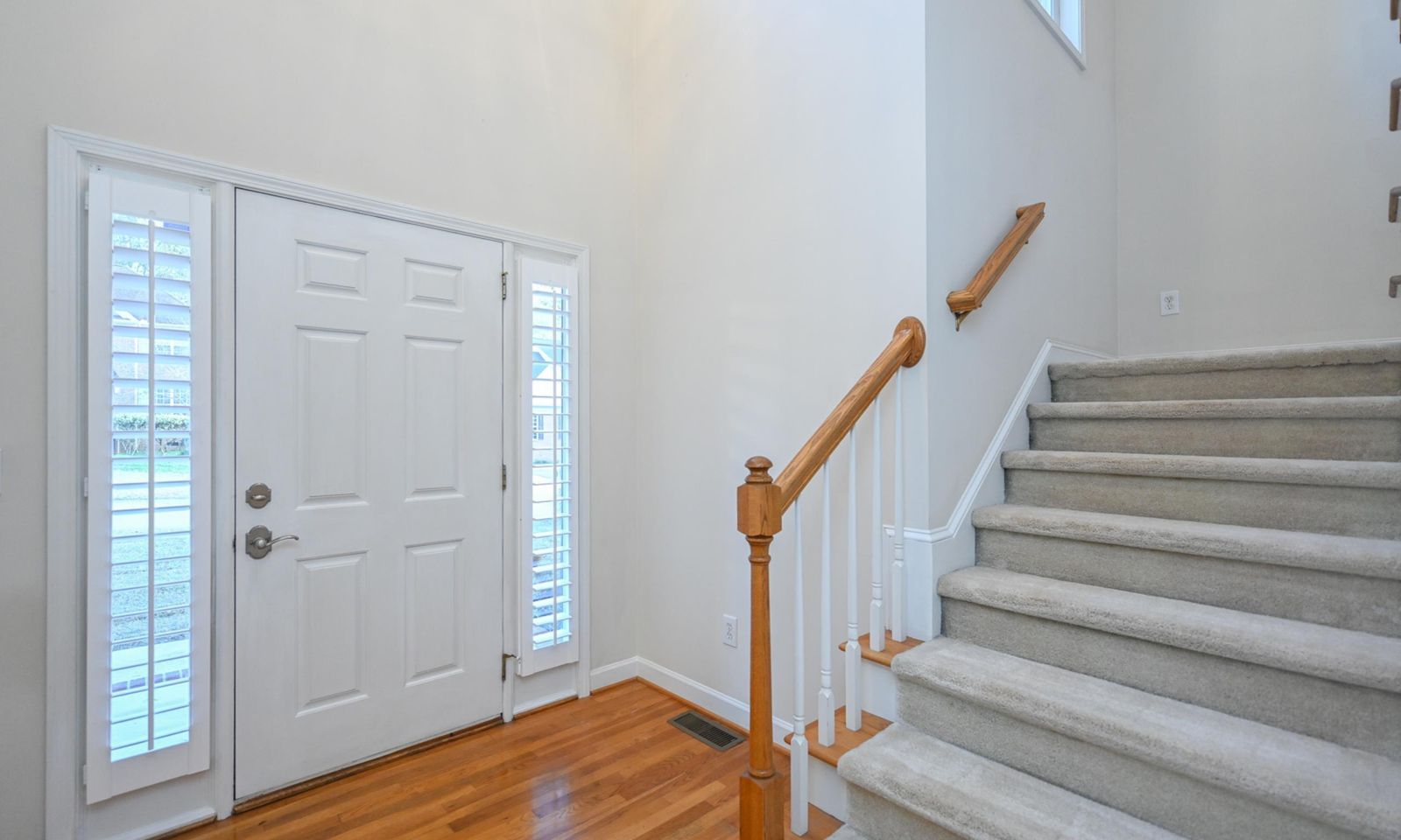Property image 3 at 120 Whiffletree Drive, Simpsonville, SC 29680