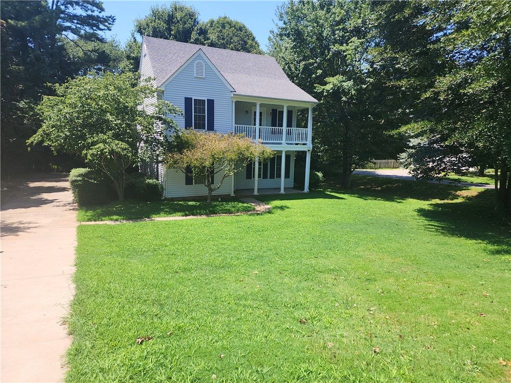 Property image 2 at 208 Blue Ridge Drive, Clemson, SC 29631