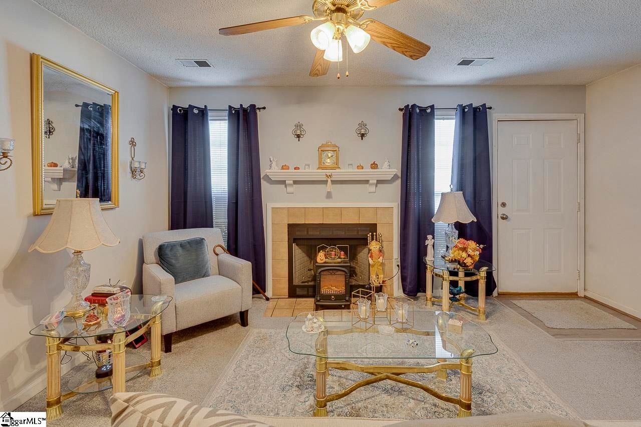 Property image 5 at 10 B Spaniel Court, Greenville, SC 29607
