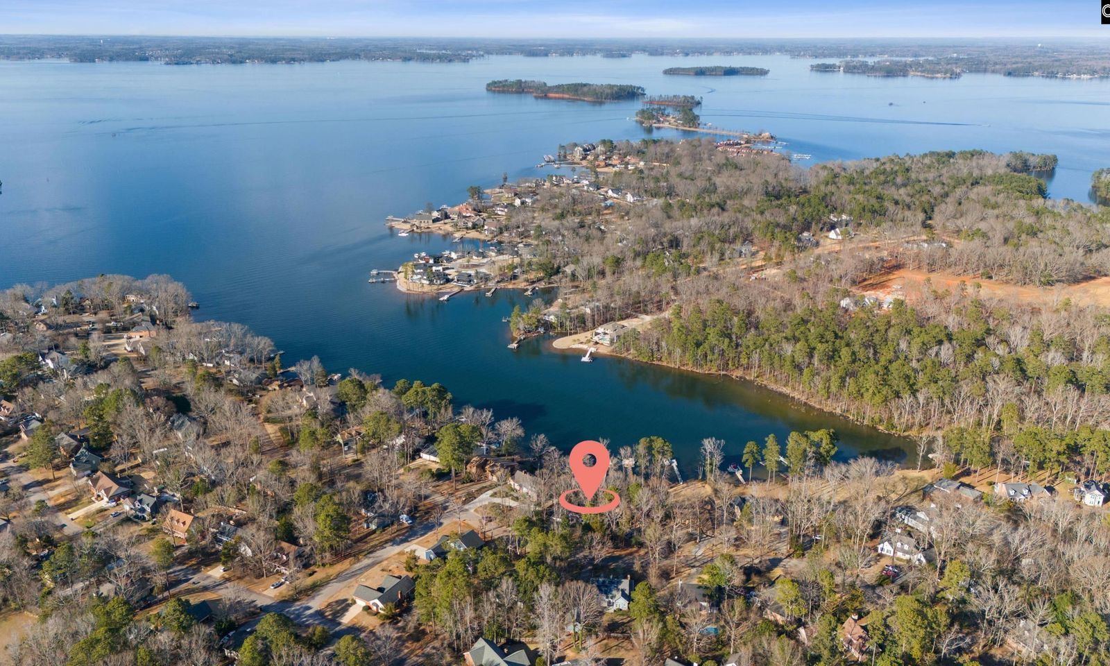 The Landings, Lexington Community