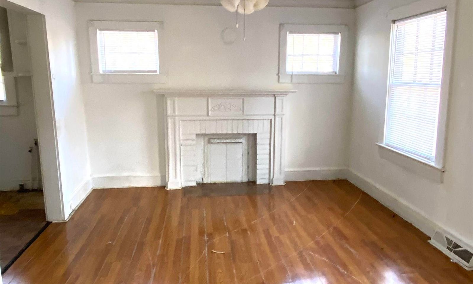 Property image 5 at 10 Orlando Avenue, Greenville, SC 29609