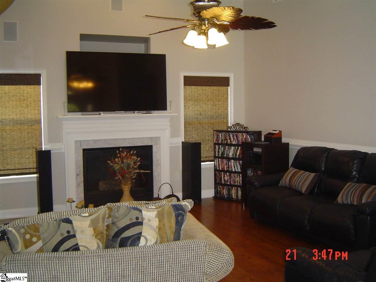 Property image 2 at 300 Glencrest Court, Greer, SC 29650
