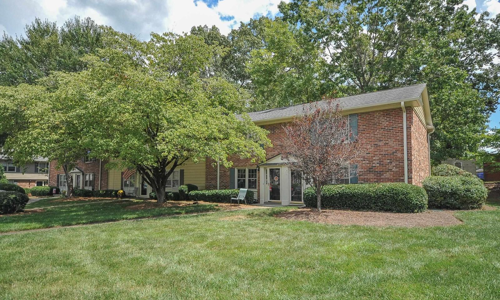 Property image 2 at 710 Hunts Bridge Road, Greenville, SC 29617