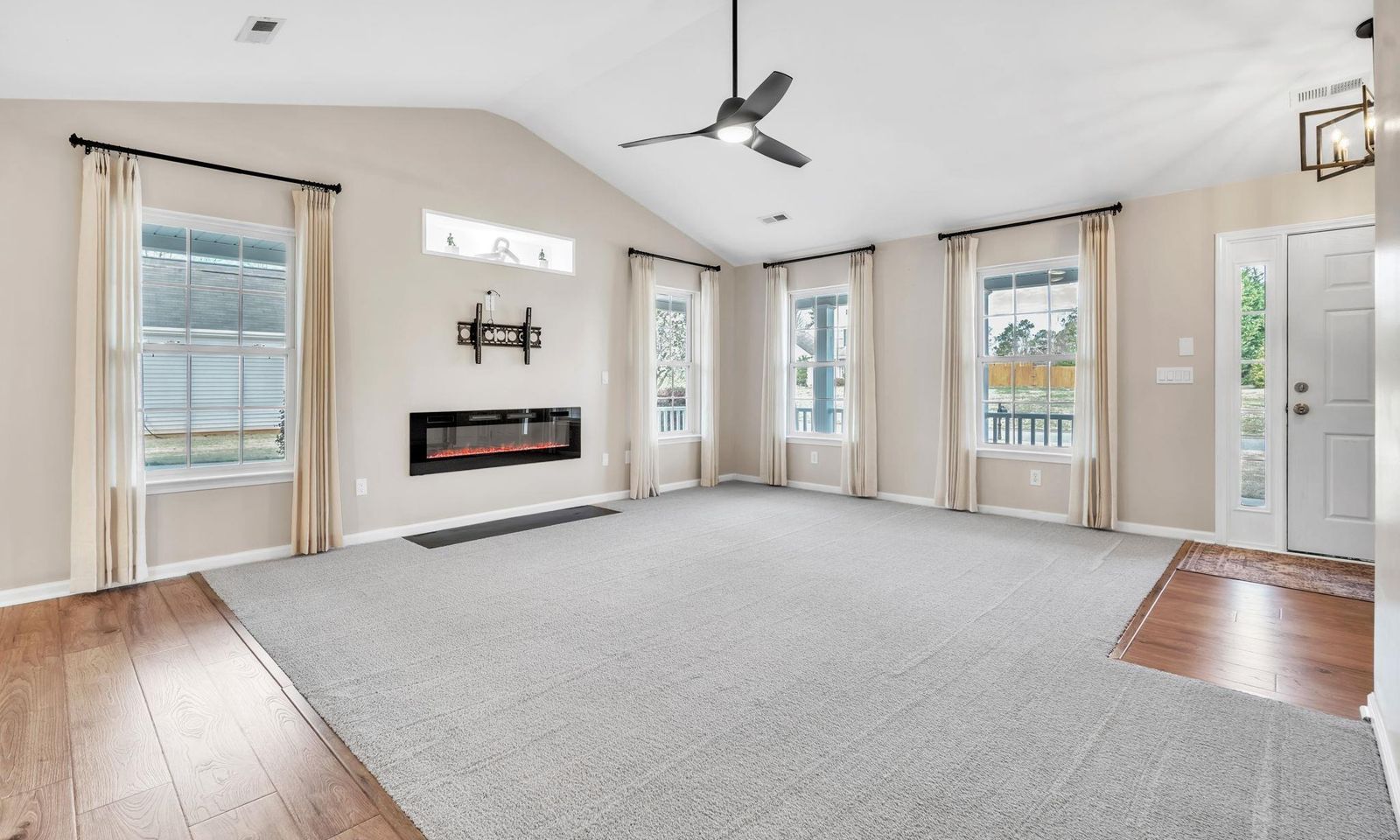 Property image 3 at 120 Pendock Lane, Piedmont, SC 29673-9998