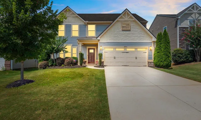 18 Dauphine Way