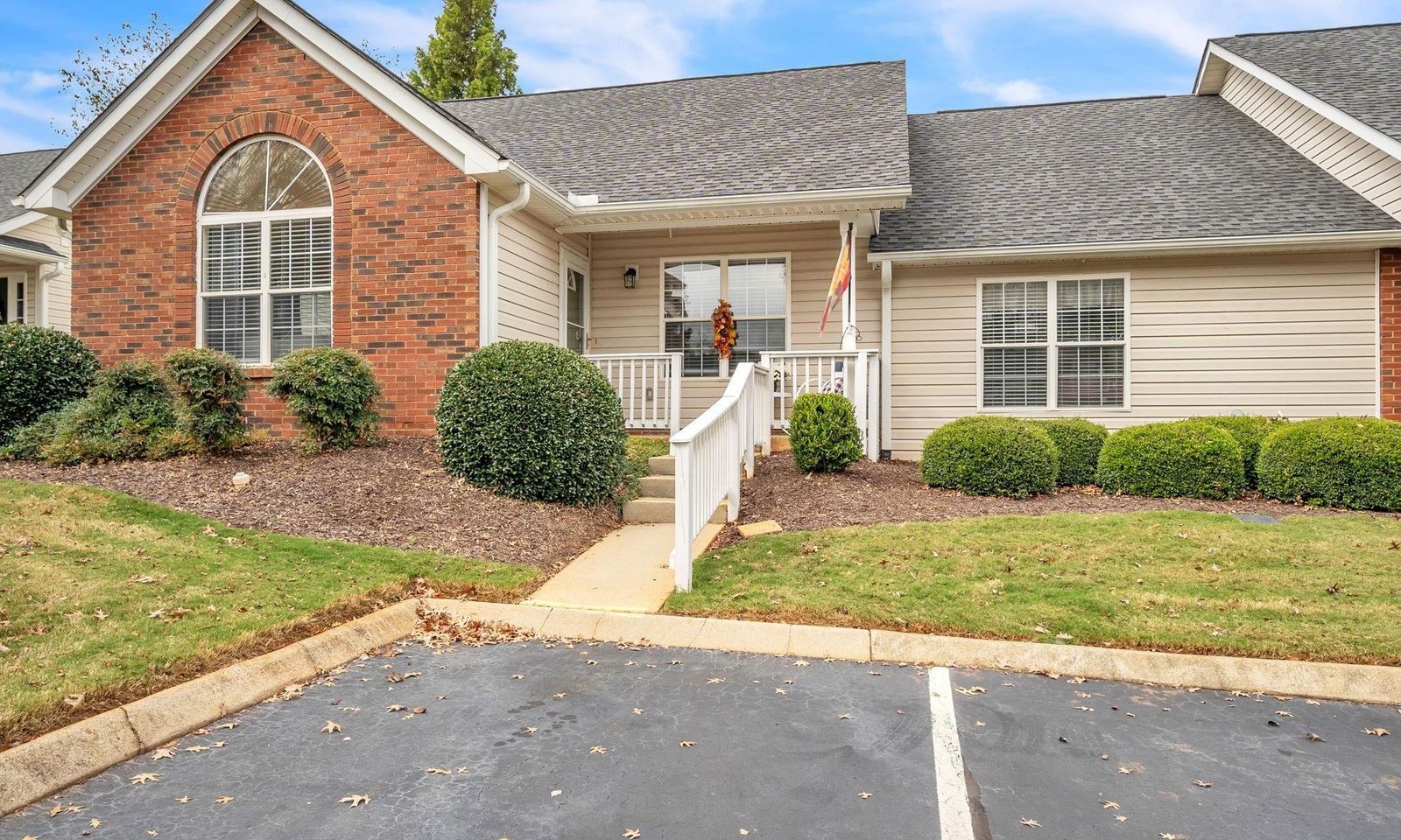 Property image 2 at 27 Bailess Court, Greer, SC 29650