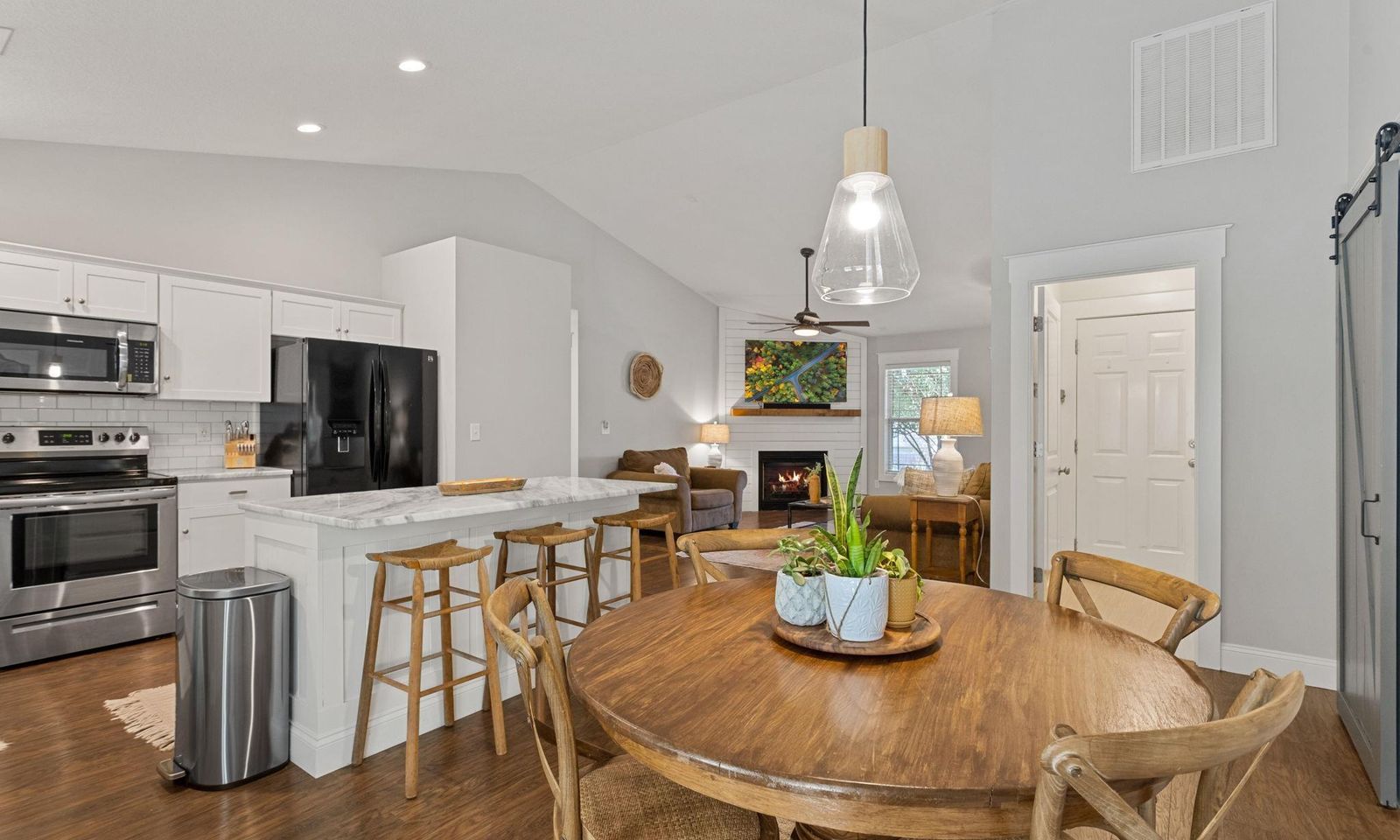 Property image 5 at 14 Redwolf Lane, Taylors, SC 29687