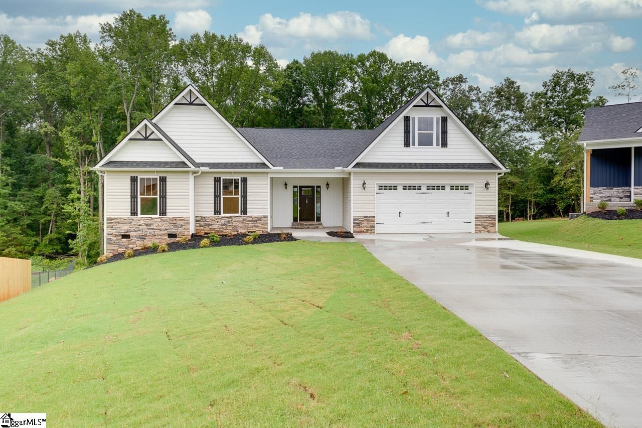 Main image of property at 28 Waters Meadow Trail, Taylors, SC 29687