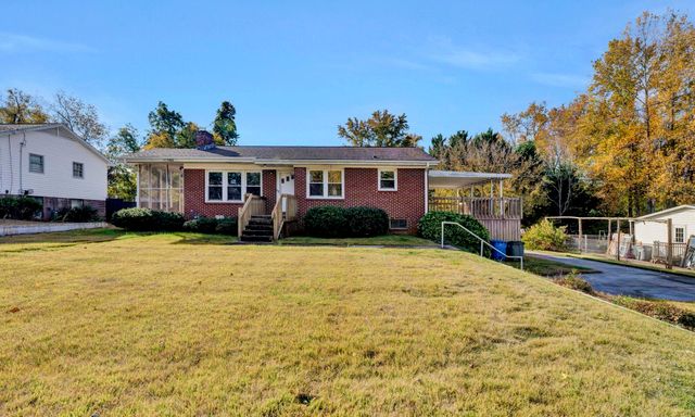 15 Blue Mountain Drive