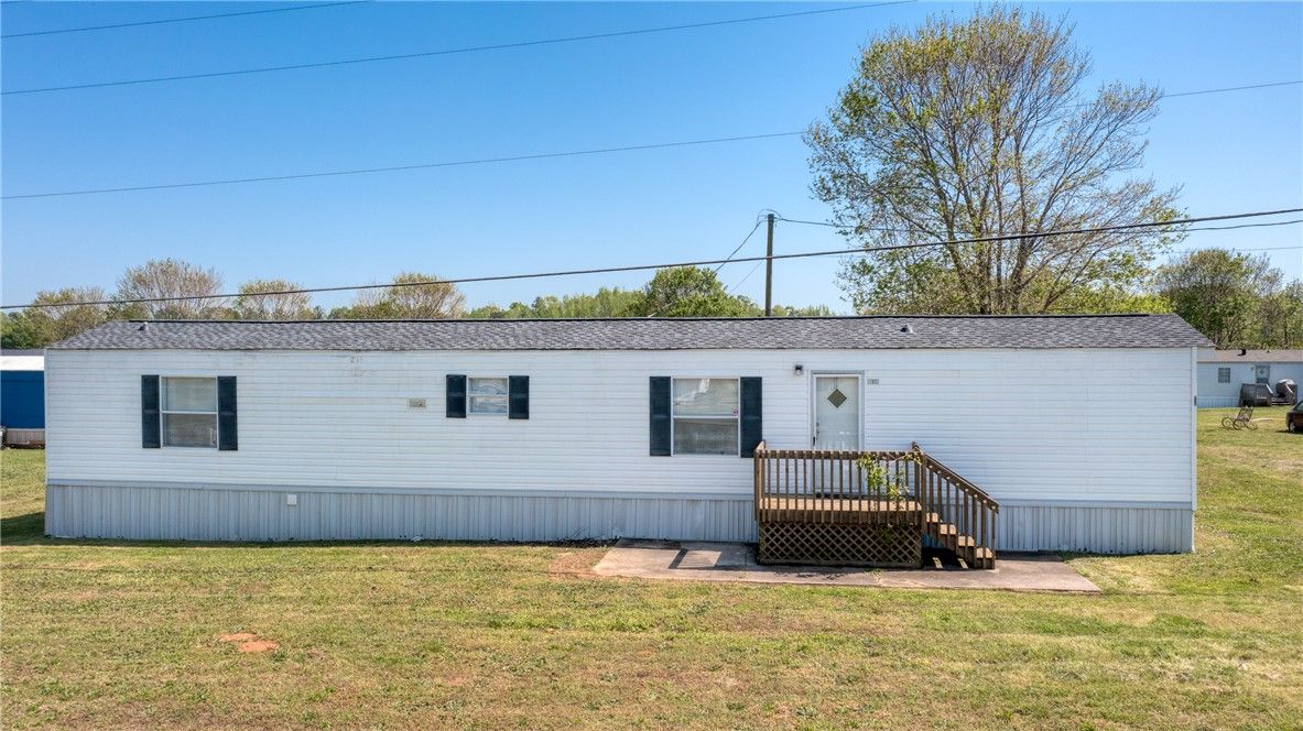 Main image of property at 514 Garrison Road, Pelzer, SC 29669