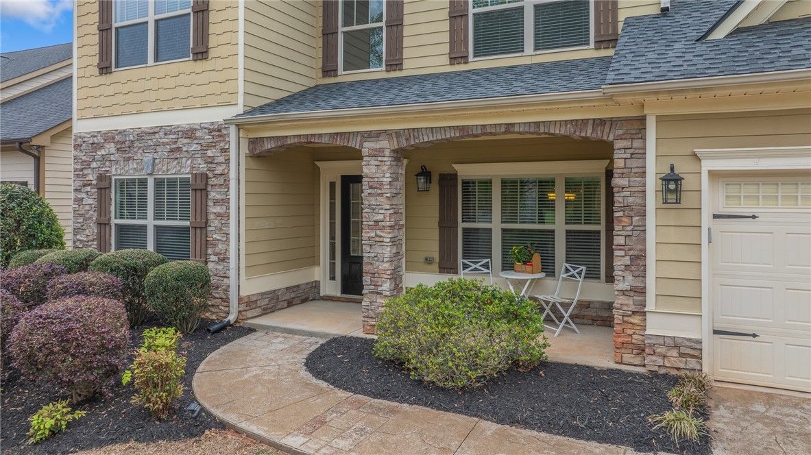 Property image 2 at 11 Verona Circle, Simpsonville, SC 29681