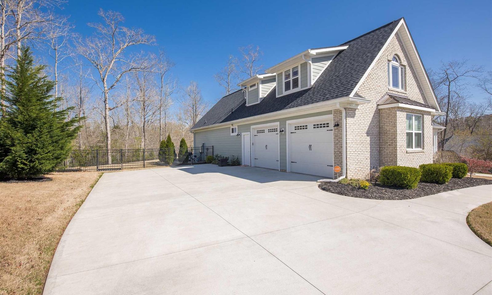 Property image 3 at 205 Acushnet Lane, Taylors, SC 29687