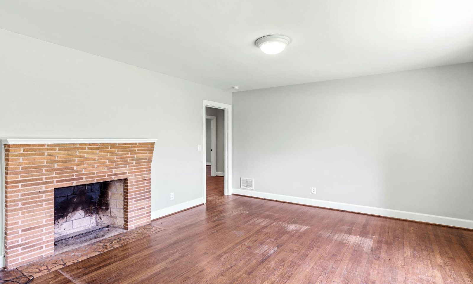 Property image 5 at 10 Rhonda Court, Greenville, SC 29617