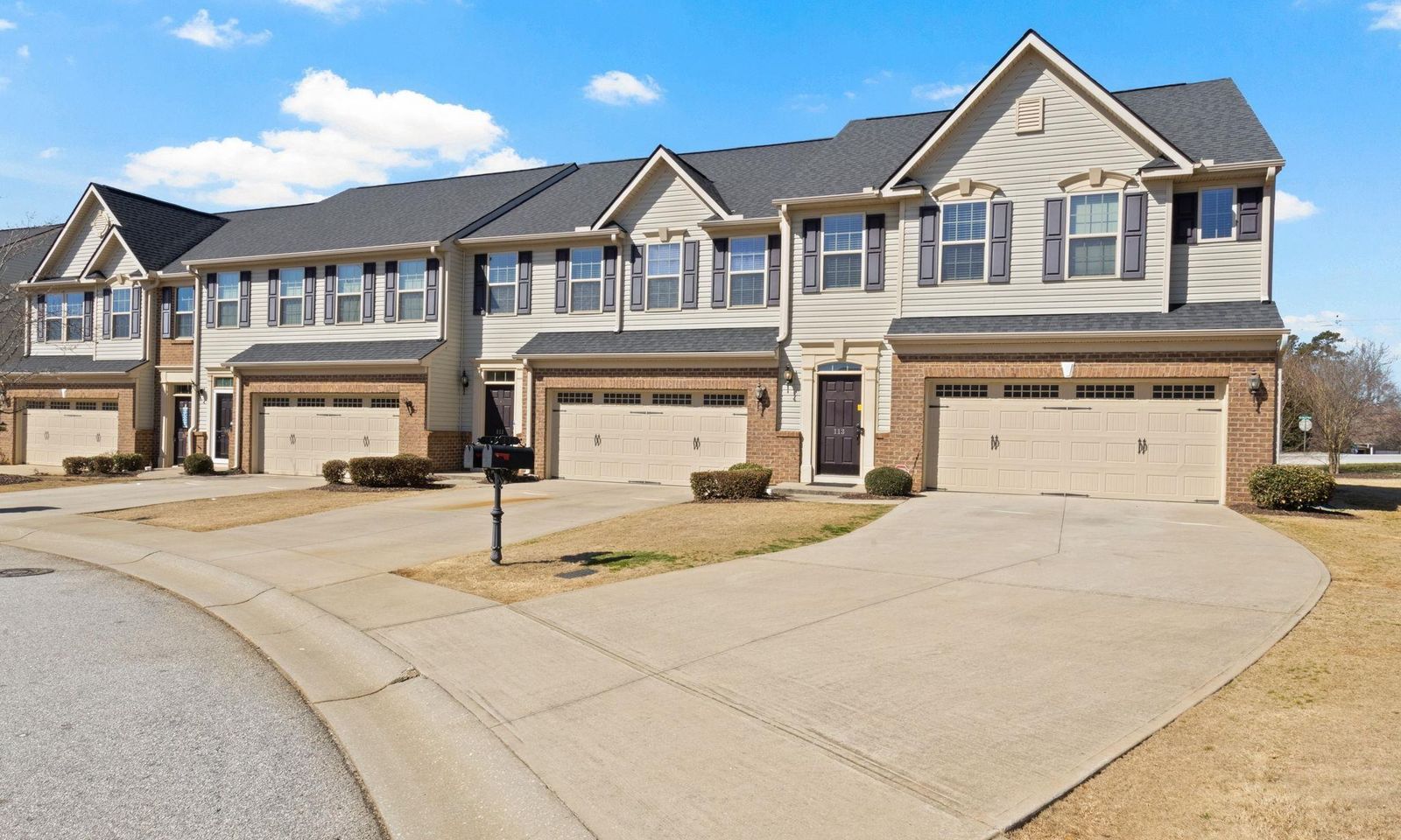 Property image 3 at 111 Middleby Way, Greer, SC 29650