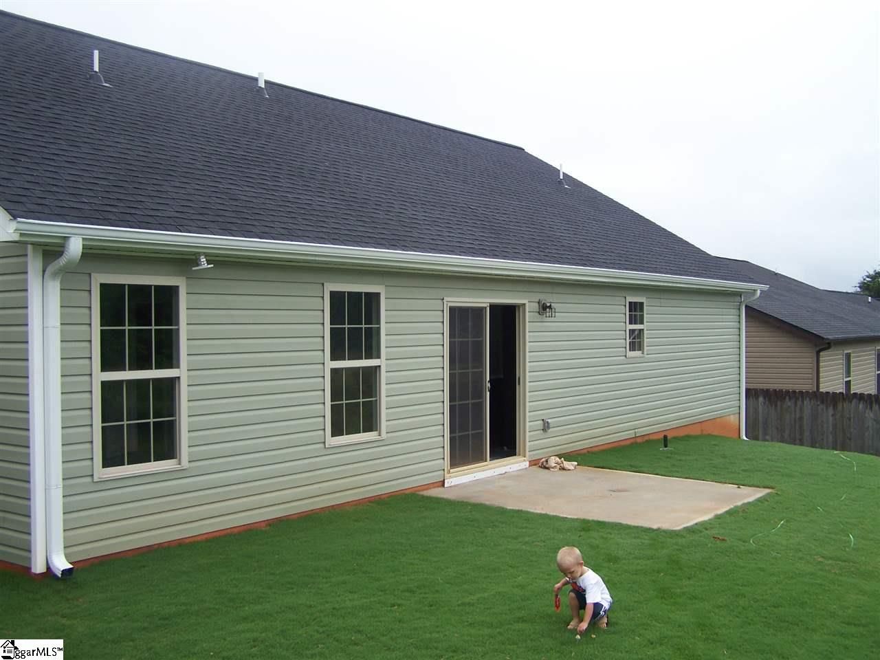 Property image 2 at 304 Lockeland Park Drive, Simpsonville, SC 29681