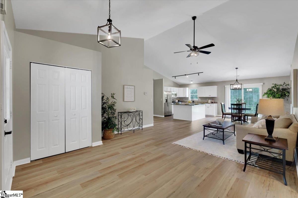 Property image 4 at 18 Natalie Court, Greer, SC 29651