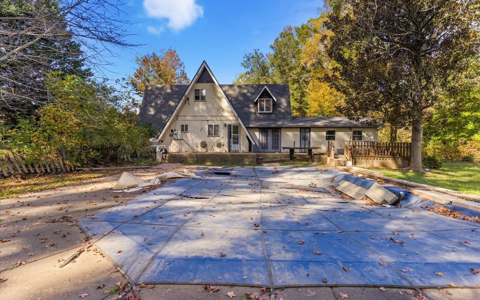 Property image 2 at 2 Brookwood Court, Taylors, SC 29687